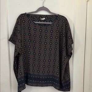 Geometric Patterned Navy and Tan Women's Top